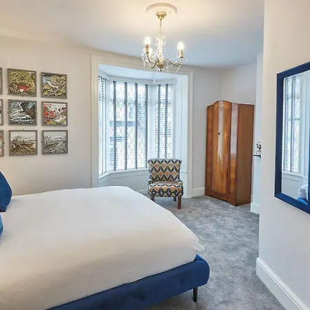 Host & - The Gray Haven Hébergement de vacances